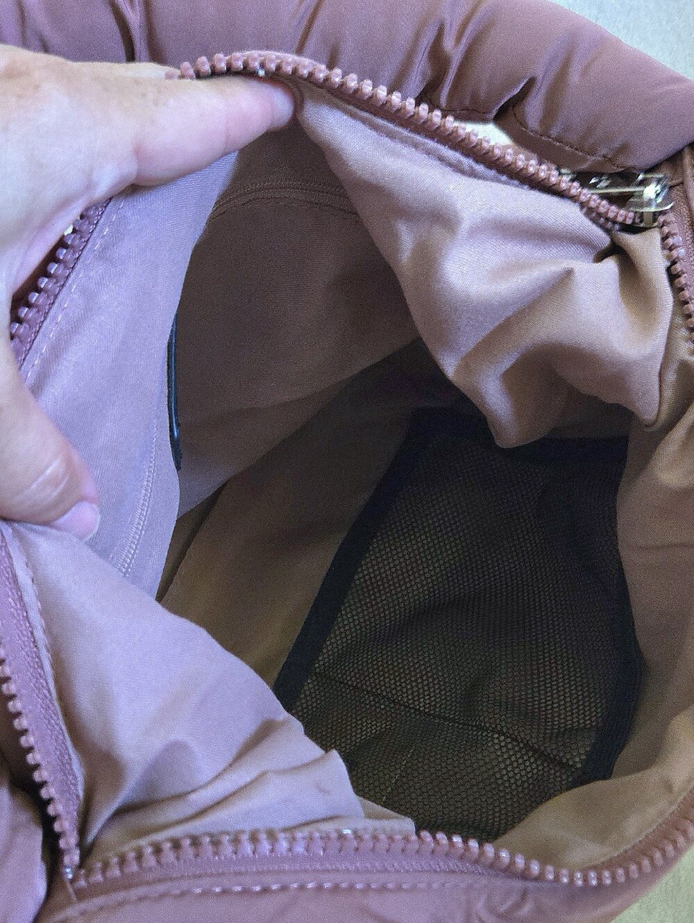 BearPaw Brown🤎 Shoulder Bag👜 - NWT - Picture 9 of 16